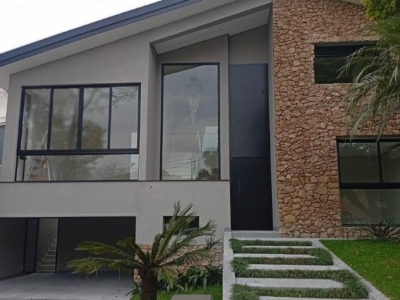 Casa nova à venda – Alphaville Residencial 10