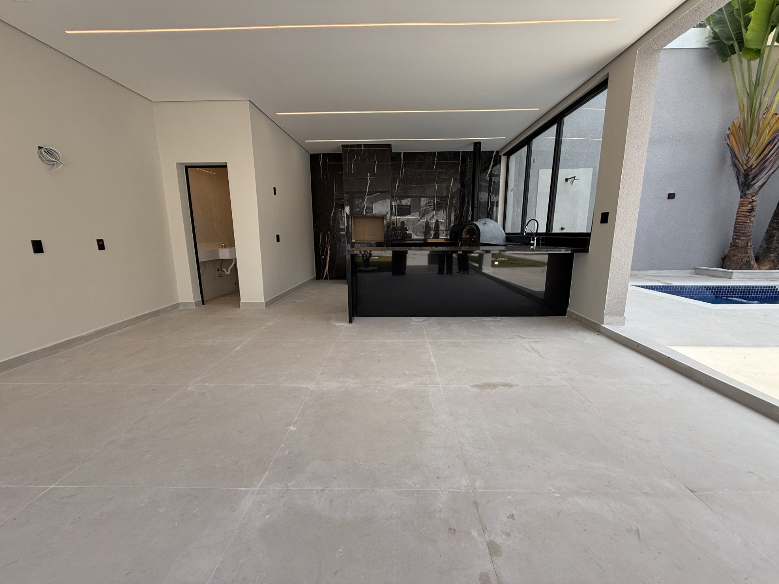 WhatsApp Image 2026-08-26 at 18.15.00 (4) Casa nova à venda – Alphaville Residencial 10