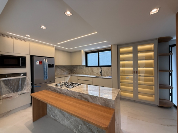 Casa nova à venda – Alphaville Residencial 10